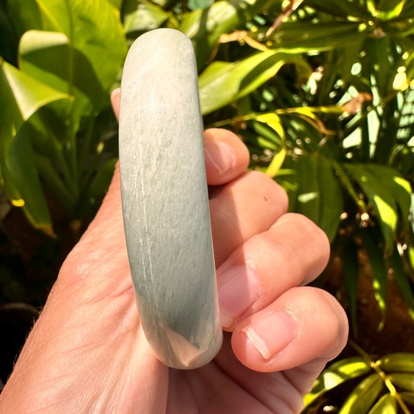989. Real Jadeite Natural Ice Green Jade Bangle - Picture 5 of 5